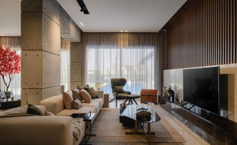 A Story of Contrast Flows Through This New Cairo Home